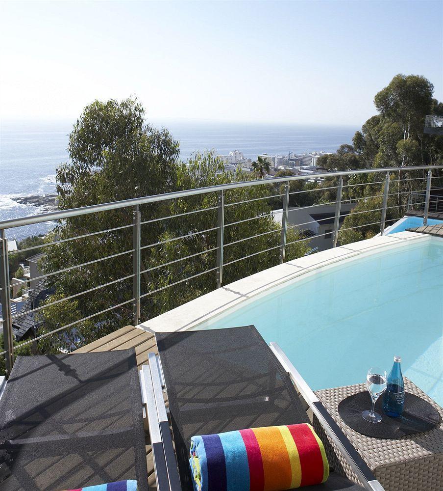 Hotel On The Promenade Cape Town